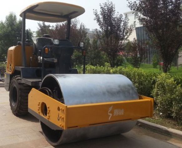 點擊查看詳細信息<br>標題：3.5噸單鋼輪座駕壓路機 閱讀次數：12780